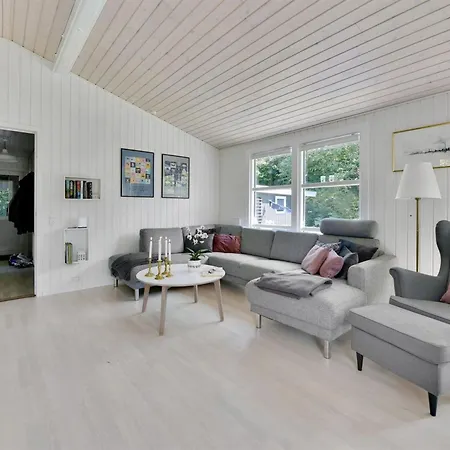 Brune - 30km From The Sea By Interhome 別荘